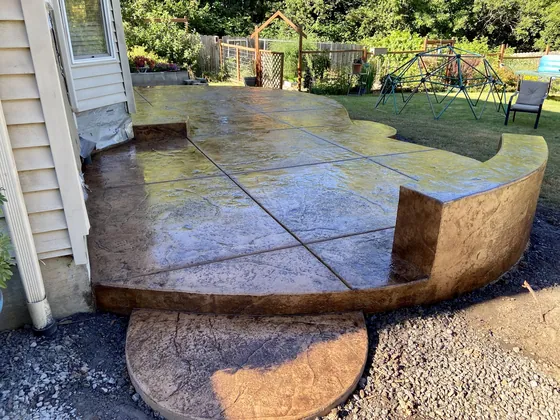 Colored / Sealed Stamped concrete installed by AM Concrete in the Portland metro